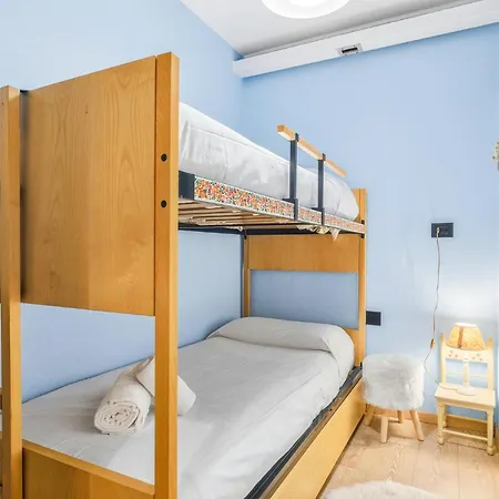Apartment Hostdomus - Sansicario R8 *