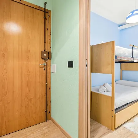 Hostdomus - Sansicario R8 Appartement *