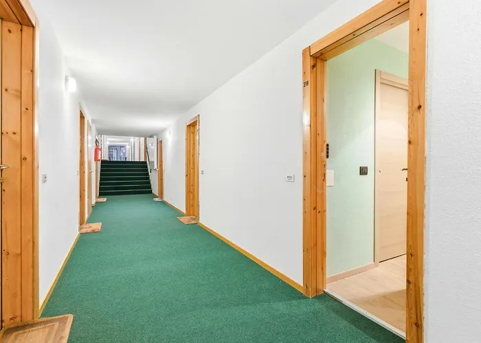 Hostdomus - Sansicario R8 Appartement *